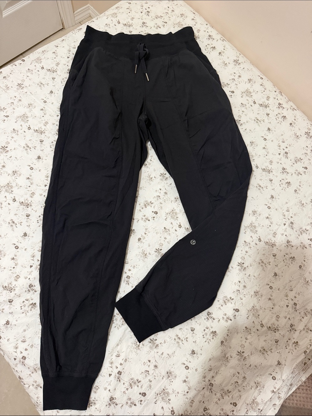 lululemon athletica Black Ribbed Jogger Pants